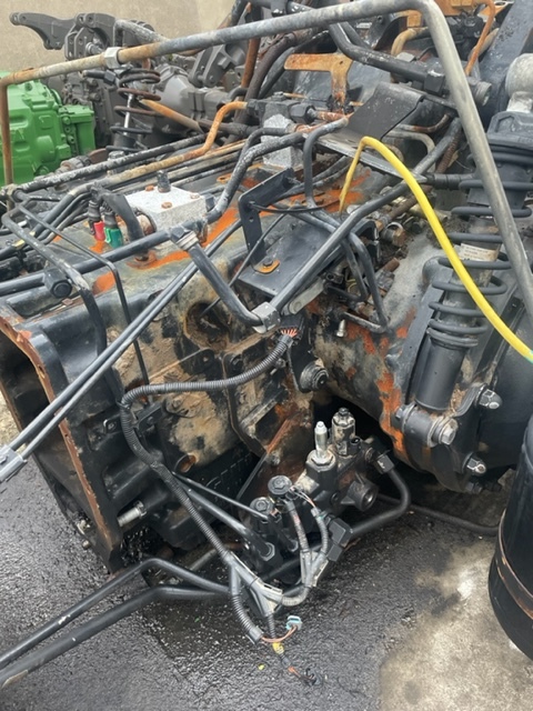 New holland T6030 - T6090 , New holland T7.140-T7.210 most napędowy Tylni , Atak mechanizm róźnicowy - Osovina i delovi za Poljoprivredna mašina: slika 4 New holland T6030 - T6090 , New holland T7.140-T7.210 most napędowy Tylni , Atak mechanizm róźnicowy - Osovina i delovi za Poljoprivredna mašina: slika 4