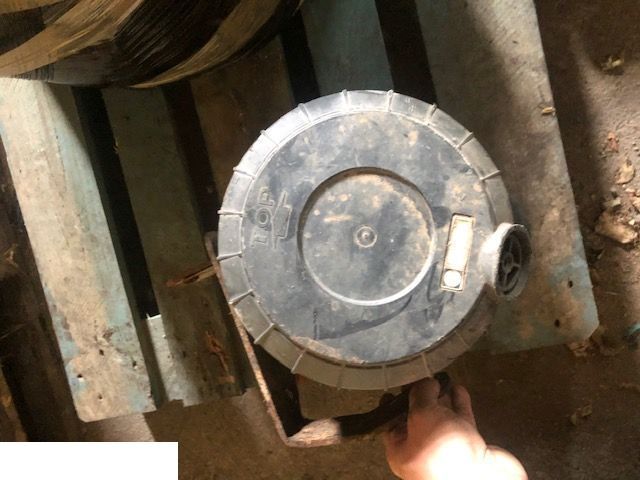 Obudowa Filtra Powietrza - Manitou - Filter za vazduh za Poljoprivredna mašina: slika 3 Obudowa Filtra Powietrza - Manitou - Filter za vazduh za Poljoprivredna mašina: slika 3