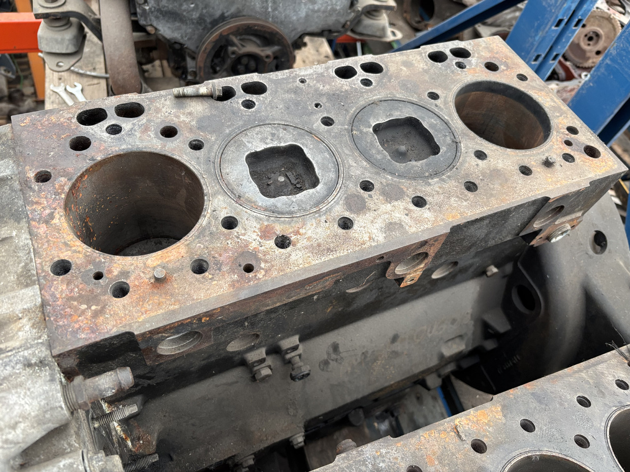 Perkins 1004 1004-40T Silnik Blok Silnika Koło Zamachowe Wał CZĘŚCI - Zamajac za Poljoprivredna mašina: slika 5 Perkins 1004 1004-40T Silnik Blok Silnika Koło Zamachowe Wał CZĘŚCI - Zamajac za Poljoprivredna mašina: slika 5