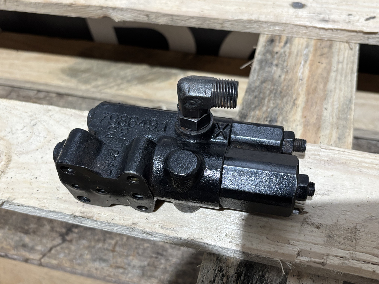 Rexroth 7986491 Zawór pompy sterującej przepływem CAT E330D E345D Forwarder 554 - Hidraulični ventil za Građevinska mašina: slika 3 Rexroth 7986491 Zawór pompy sterującej przepływem CAT E330D E345D Forwarder 554 - Hidraulični ventil za Građevinska mašina: slika 3