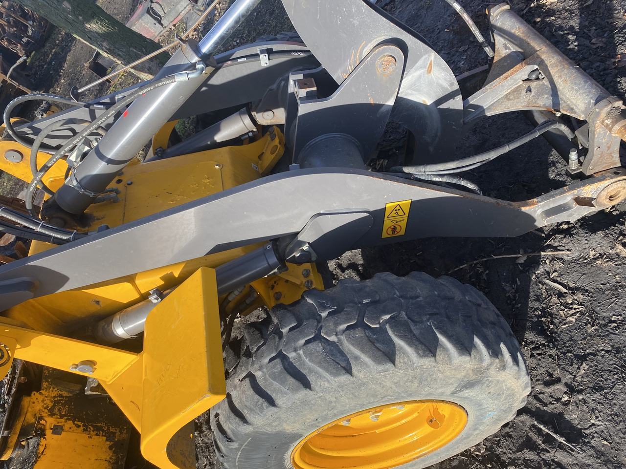 Volvo L30G  - Zwolnica - Zwrotnica - Półoś - Skrzynia - Silnik - Siłowniki - Rezervni deo za Građevinska mašina: slika 1 Volvo L30G  - Zwolnica - Zwrotnica - Półoś - Skrzynia - Silnik - Siłowniki - Rezervni deo za Građevinska mašina: slika 1