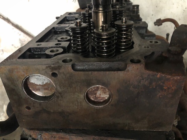 Valtra s232 s274- s394 głowica silnika Massey Ferguson 8650-8690 Sisu 84 - Zaglavlje motora za Poljoprivredna mašina: slika 2 Valtra s232 s274- s394 głowica silnika Massey Ferguson 8650-8690 Sisu 84 - Zaglavlje motora za Poljoprivredna mašina: slika 2