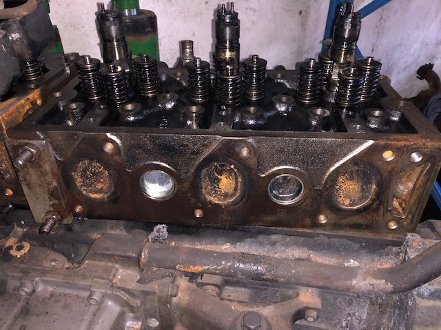 Valtra s232 s274- s394 głowica silnika Massey Ferguson 8650-8690 Sisu 84 - Zaglavlje motora za Poljoprivredna mašina: slika 4 Valtra s232 s274- s394 głowica silnika Massey Ferguson 8650-8690 Sisu 84 - Zaglavlje motora za Poljoprivredna mašina: slika 4