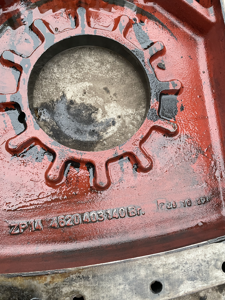 ZF 4PW45H1 Zettelmayer Volvo - skrzynia biegów - obudowa kół zębatych 4620403140 - Menjač za Poljoprivredna mašina: slika 2 ZF 4PW45H1 Zettelmayer Volvo - skrzynia biegów - obudowa kół zębatych 4620403140 - Menjač za Poljoprivredna mašina: slika 2