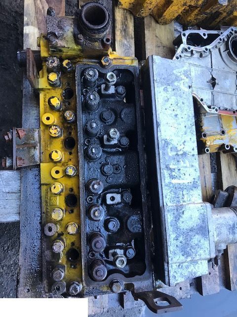 ZZ80216 - PERKINS Głowica Silnika 1004.4 1004.4T - Zaglavlje motora za Poljoprivredna mašina: slika 1 ZZ80216 - PERKINS Głowica Silnika 1004.4 1004.4T - Zaglavlje motora za Poljoprivredna mašina: slika 1