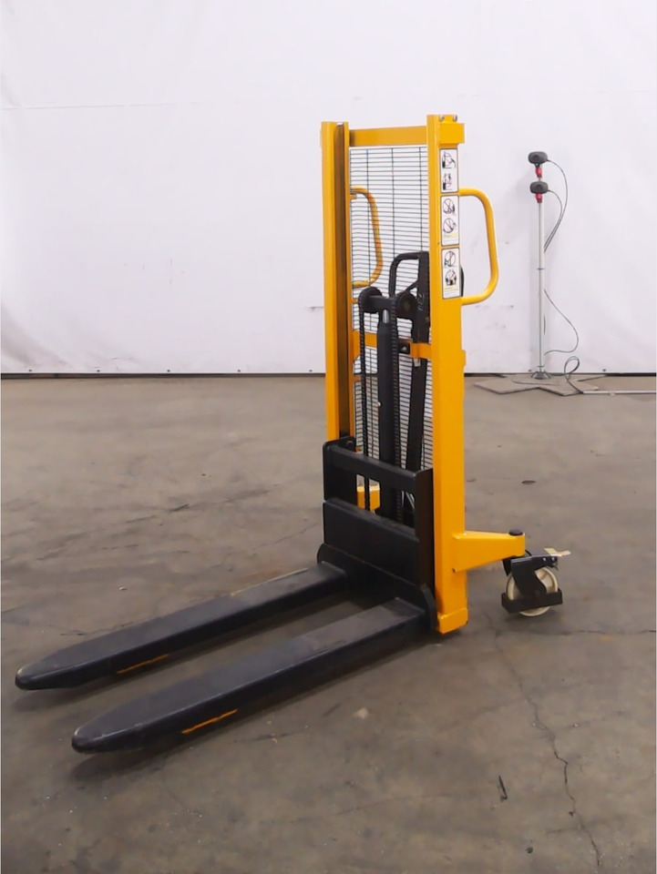 High lift truck HHM500/1200 - Slagač: slika 1 High lift truck HHM500/1200 - Slagač: slika 1