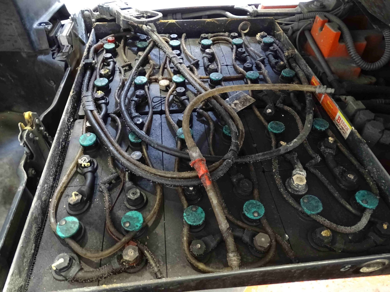 Linde E16P-02 - Električni viljuškar: slika 5 Linde E16P-02 - Električni viljuškar: slika 5