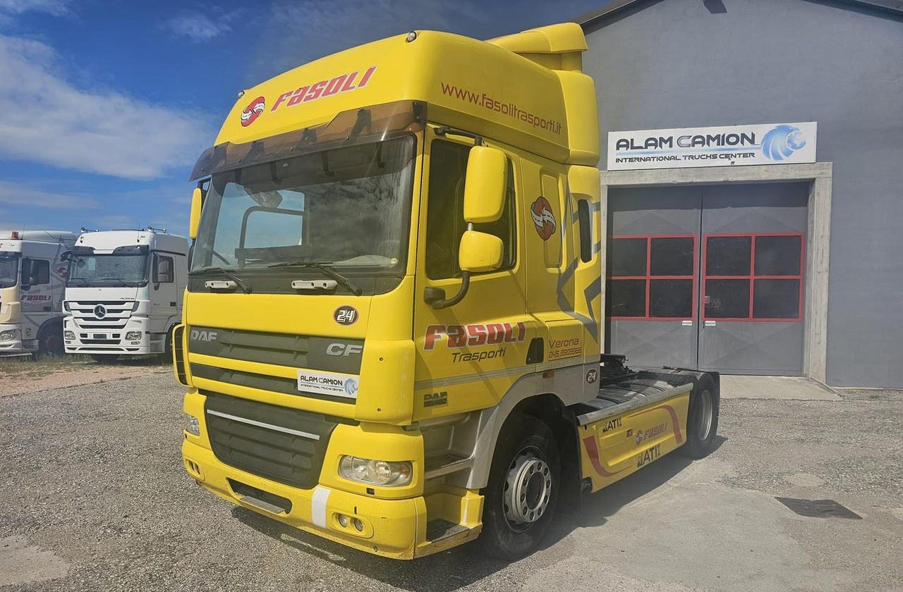 DAF CF. 460 cambio manuale - Tegljač: slika 1 DAF CF. 460 cambio manuale - Tegljač: slika 1