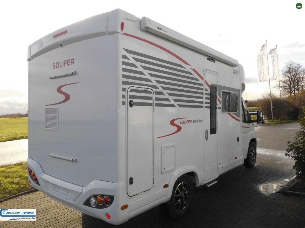 Solifer Emotion 620 DB Premium 2024 mit Hubbett - Poluintegrisani kamper: slika 4 Solifer Emotion 620 DB Premium 2024 mit Hubbett - Poluintegrisani kamper: slika 4