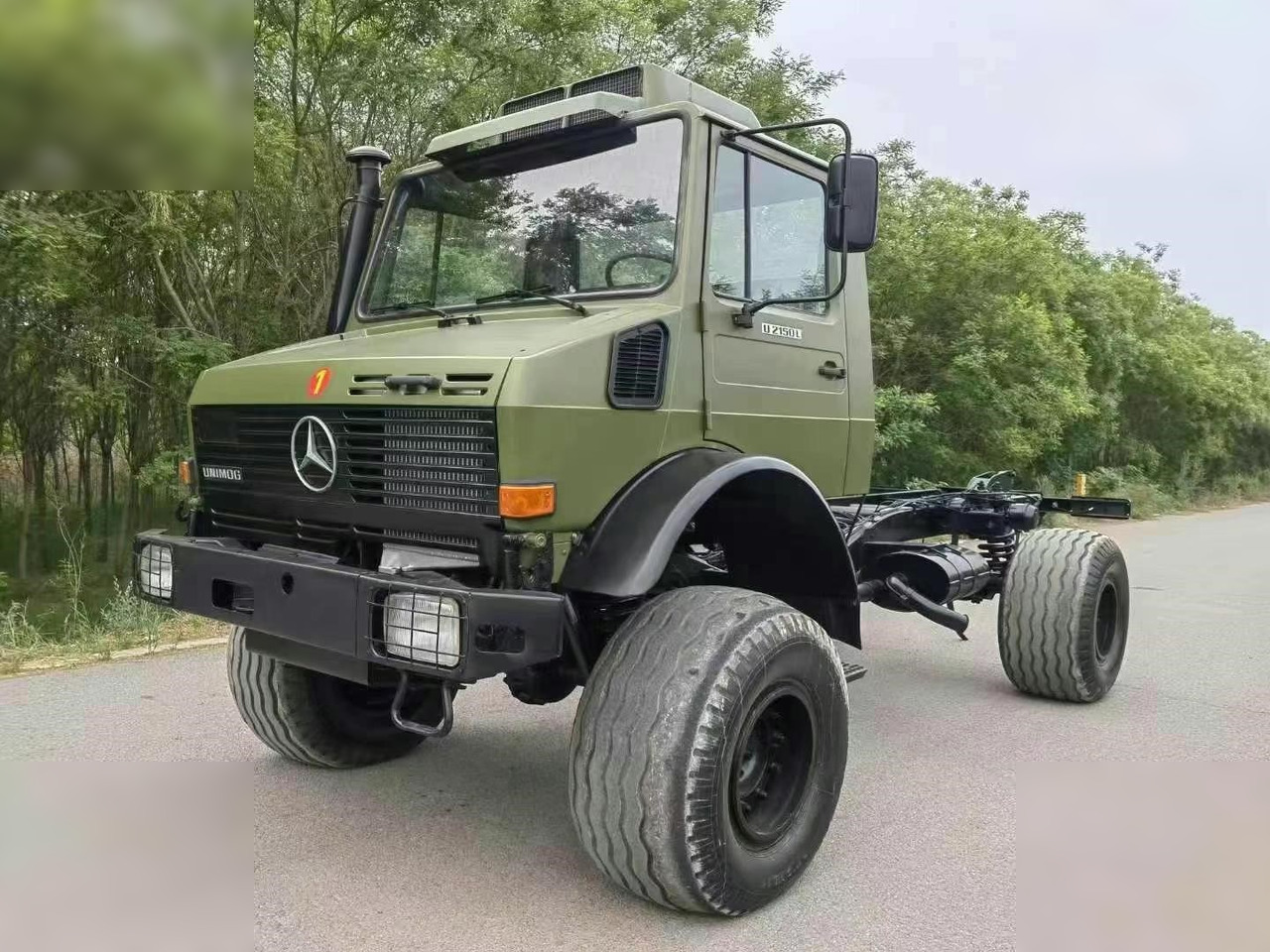 1995 MERCEDES-BENZ UNIMOG 2150 - Kamion sa golom šasijom i zatvorenom kabinom: slika 1 1995 MERCEDES-BENZ UNIMOG 2150 - Kamion sa golom šasijom i zatvorenom kabinom: slika 1