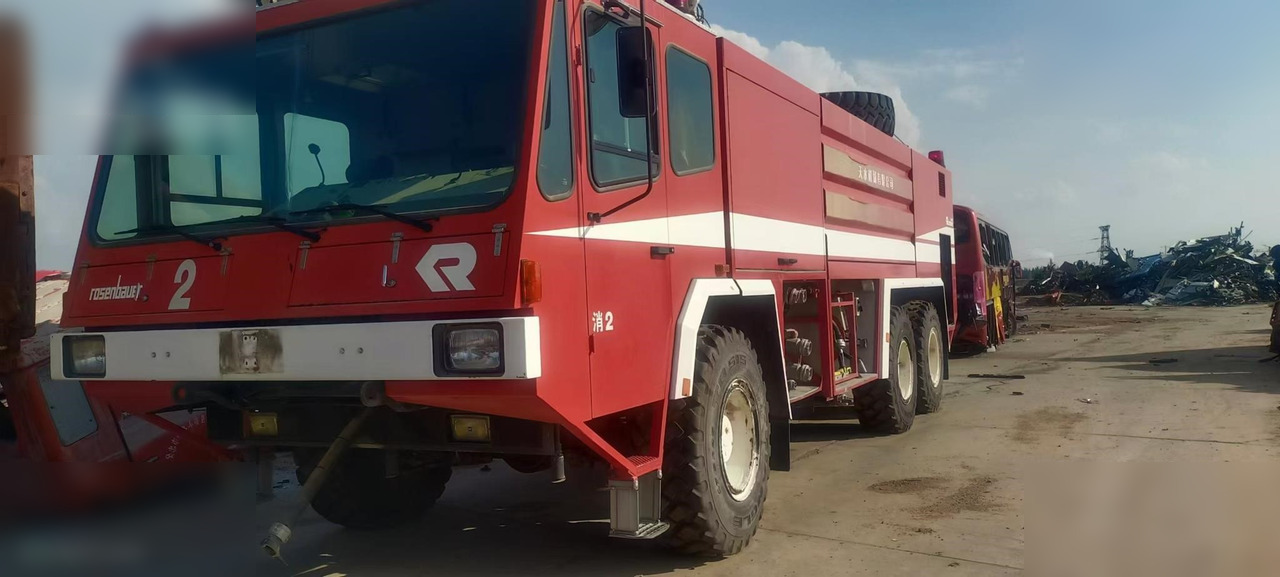 1995 ROSENBAUER FOX - Vatrogasni kamion: slika 1 1995 ROSENBAUER FOX - Vatrogasni kamion: slika 1