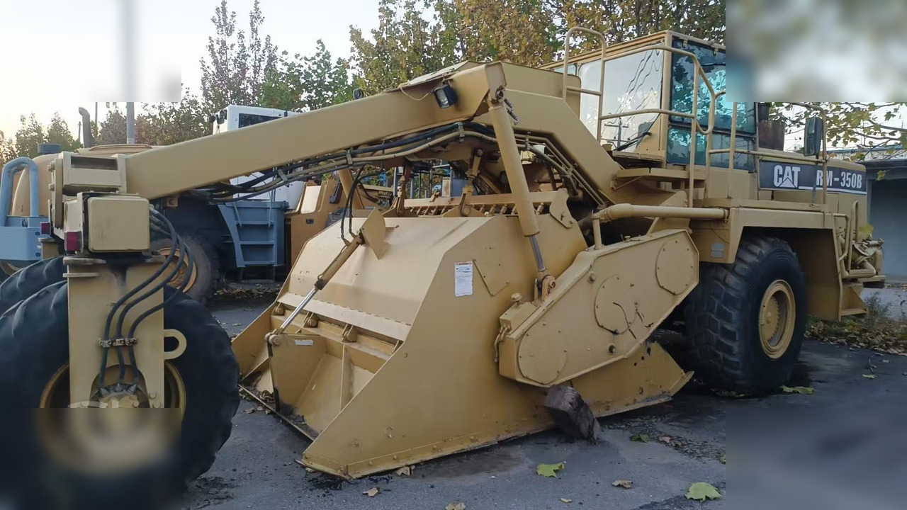 1998 CATERPILLAR RM-350B - Stabilizator zemljišta: slika 2 1998 CATERPILLAR RM-350B - Stabilizator zemljišta: slika 2