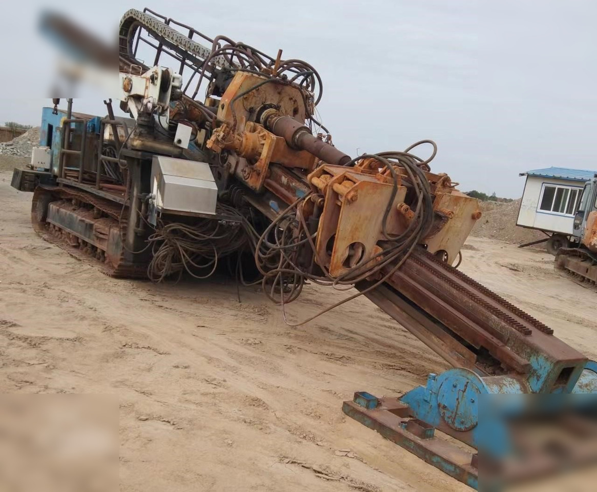 2000 AMERICAN AUGERS DD140B - Mašina za usmereno bušenje: slika 1 2000 AMERICAN AUGERS DD140B - Mašina za usmereno bušenje: slika 1