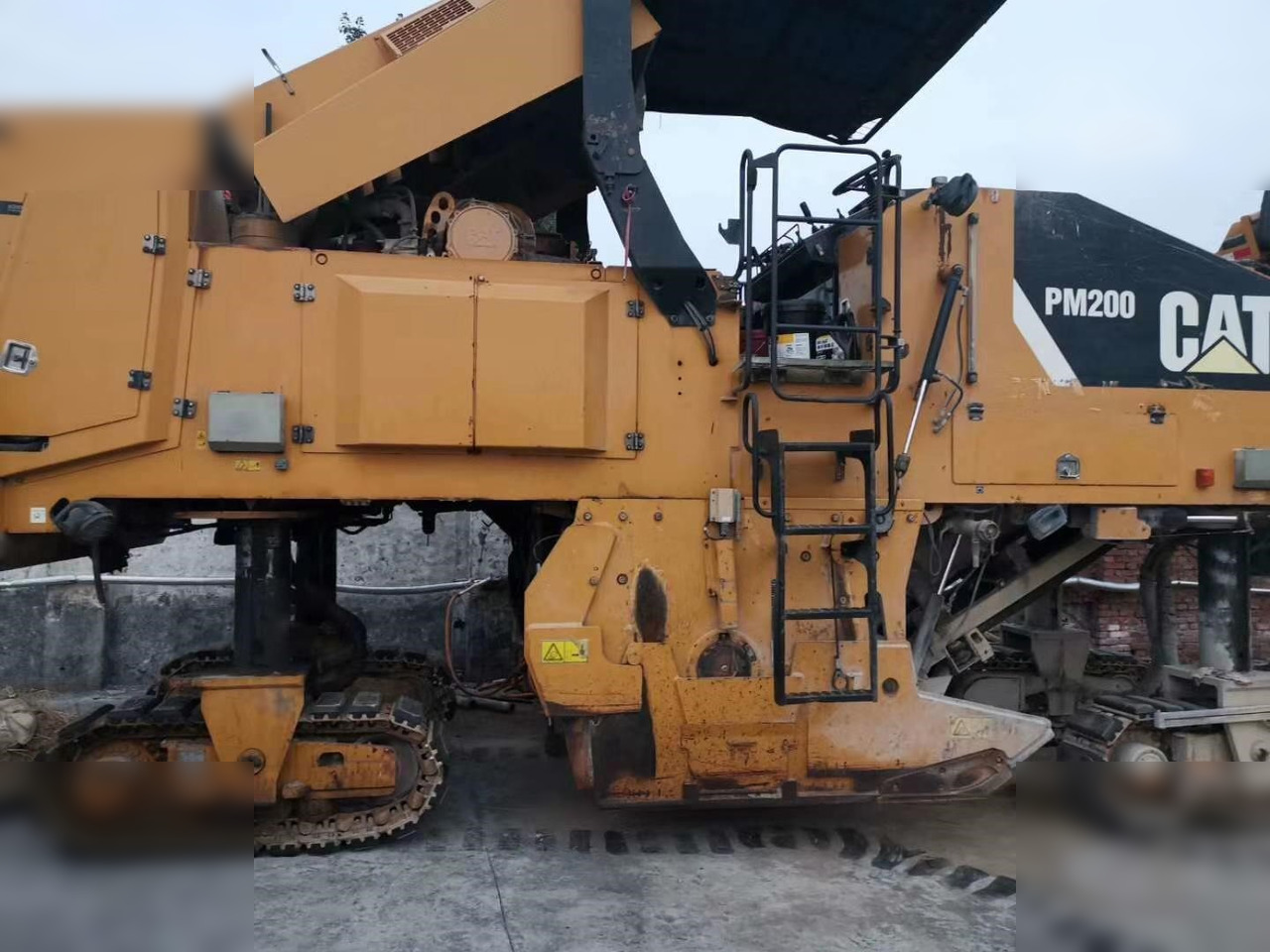 2011 CATERPILLAR PM-200 - Hladni planer: slika 5 2011 CATERPILLAR PM-200 - Hladni planer: slika 5