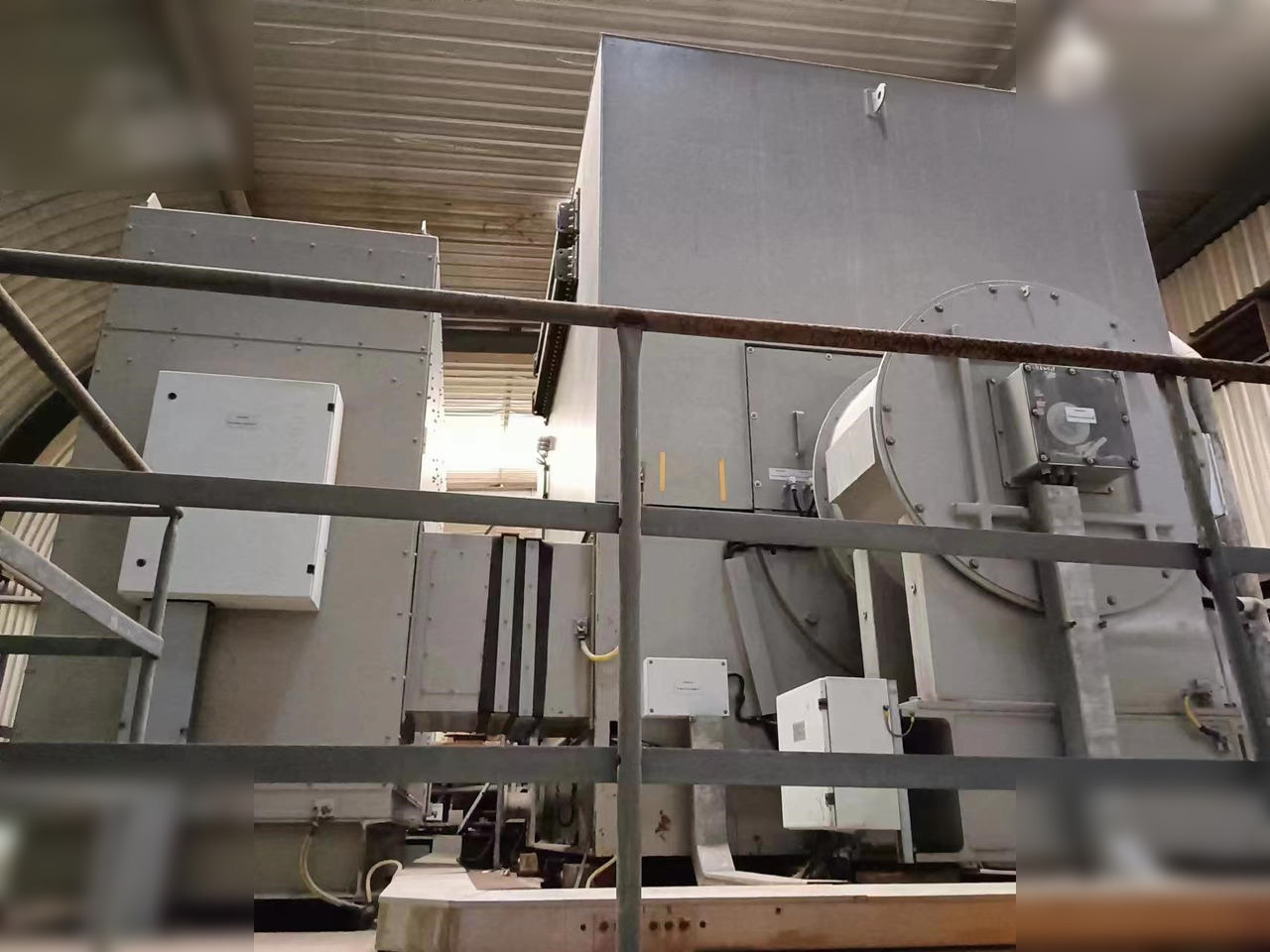 2011 SIEMENS SST-400 - HVAC oprema: slika 2 2011 SIEMENS SST-400 - HVAC oprema: slika 2