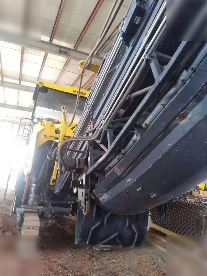 2015 BOMAG BM2000/60-2 - Hladni planer: slika 4 2015 BOMAG BM2000/60-2 - Hladni planer: slika 4