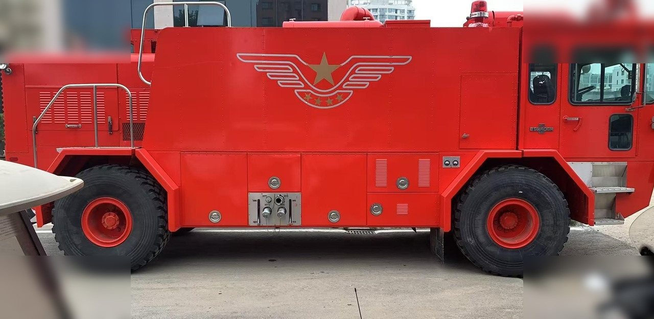 2019 OSHKOSH T1500 - Vatrogasni kamion: slika 1 2019 OSHKOSH T1500 - Vatrogasni kamion: slika 1