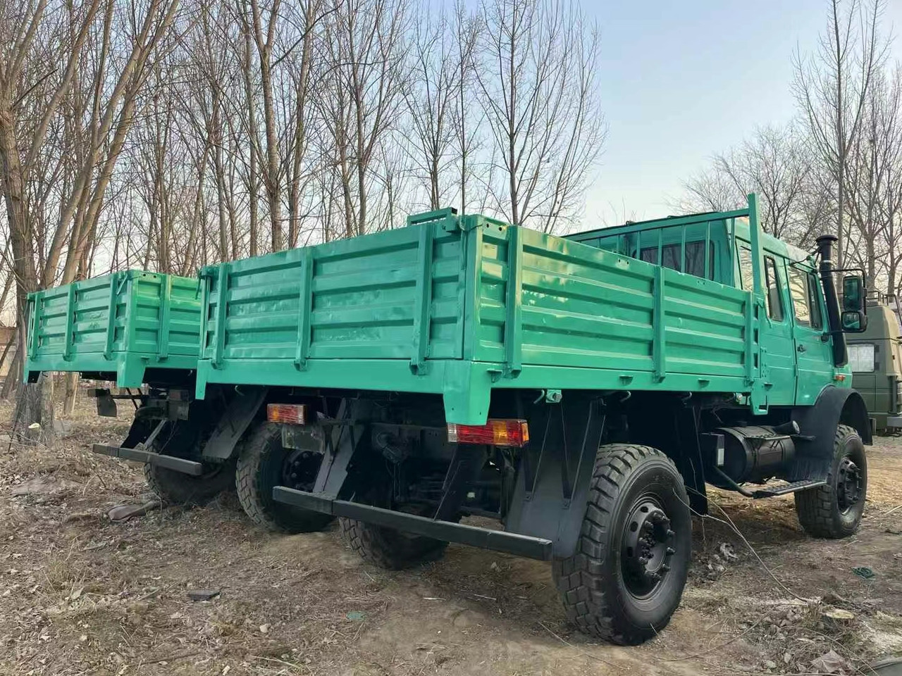 MERCEDES-BENZ UNIMOG U5000 - Kamion: slika 3 MERCEDES-BENZ UNIMOG U5000 - Kamion: slika 3