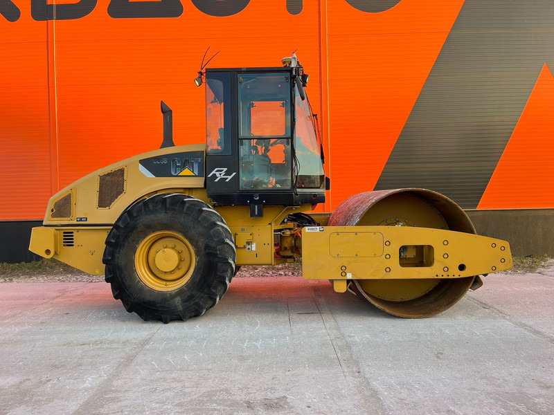 Caterpillar CS 56 PRICE WITHOUT Trimble 3D ! / AC - Valjak: slika 5 Caterpillar CS 56 PRICE WITHOUT Trimble 3D ! / AC - Valjak: slika 5