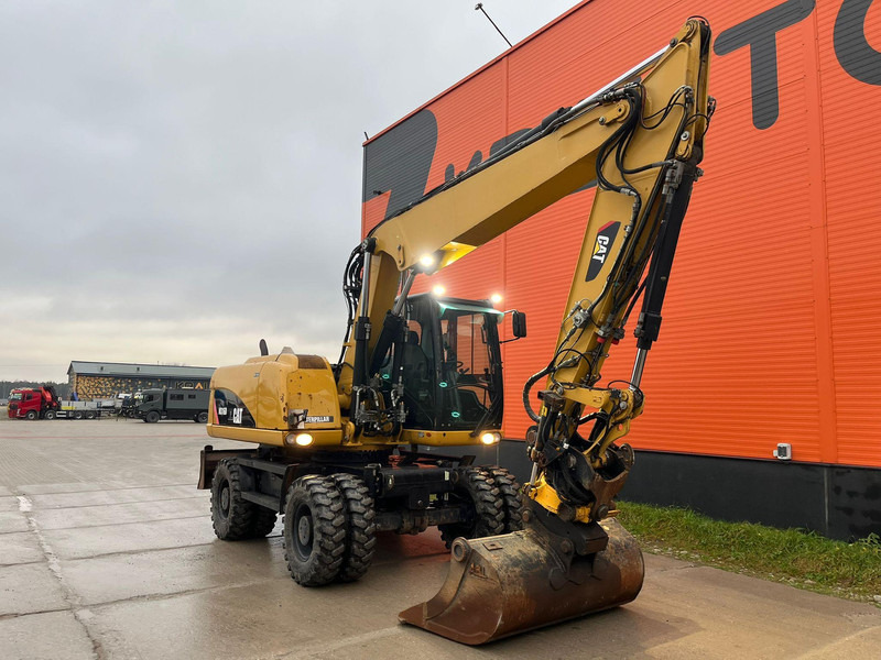 Caterpillar M316D / ROTOTILT/ AC / CENTRAL LUBRICATION / + EXTRA BUCKET - Bager točkaš: slika 3 Caterpillar M316D / ROTOTILT/ AC / CENTRAL LUBRICATION / + EXTRA BUCKET - Bager točkaš: slika 3