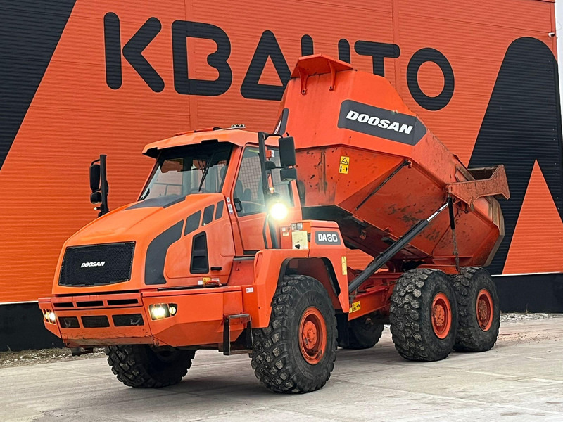 Doosan DA 30 6x6 AC / CENTRAL LUBRICATION / NO ADBLUE / NO DPF - Zglobni kiper: slika 1 Doosan DA 30 6x6 AC / CENTRAL LUBRICATION / NO ADBLUE / NO DPF - Zglobni kiper: slika 1