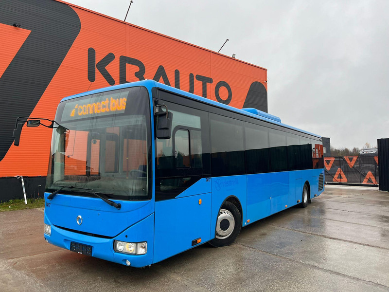 IRISBUS Crossway LE 4x2 41 SEATS / AC / AUXILIARY HEATING / WHEELCHAIR RAMP - Gradski autobus: slika 2 IRISBUS Crossway LE 4x2 41 SEATS / AC / AUXILIARY HEATING / WHEELCHAIR RAMP - Gradski autobus: slika 2