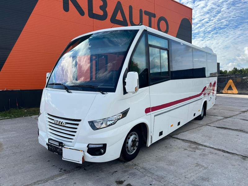 Iveco Daily Rapido 4x2 AC / WEBASTO / 30 SEATS - Minibus, Putnički kombi: slika 3 Iveco Daily Rapido 4x2 AC / WEBASTO / 30 SEATS - Minibus, Putnički kombi: slika 3