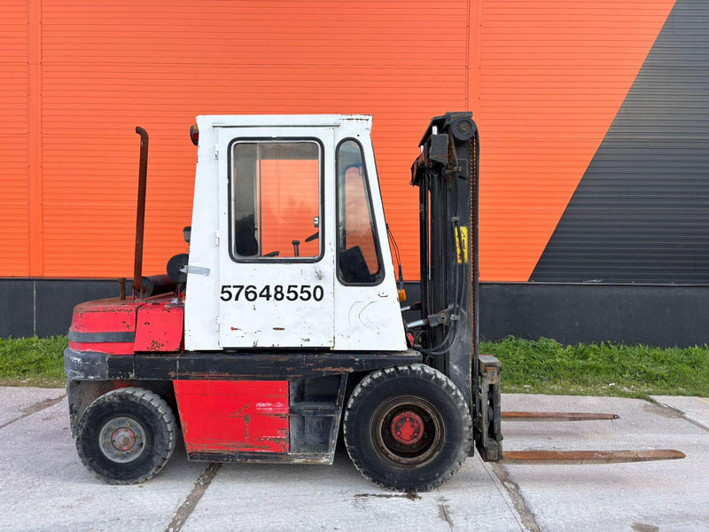 Kalmar DB 4-500 - Dizel viljuškar: slika 4 Kalmar DB 4-500 - Dizel viljuškar: slika 4
