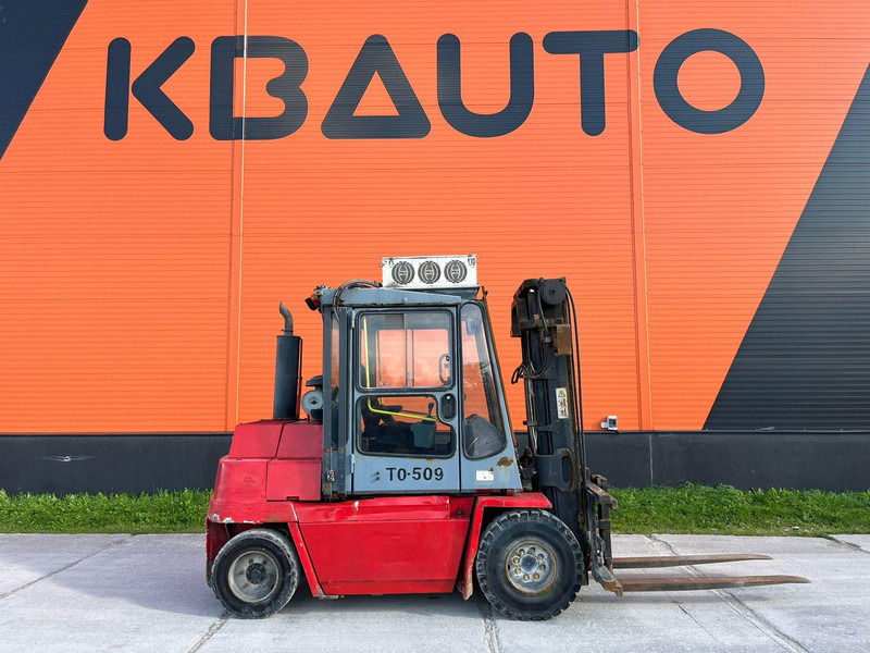 Kalmar DCD 50-6H Rated capacity: 5000 kg / Lifting height: 4000 mm - Dizel viljuškar: slika 5 Kalmar DCD 50-6H Rated capacity: 5000 kg / Lifting height: 4000 mm - Dizel viljuškar: slika 5