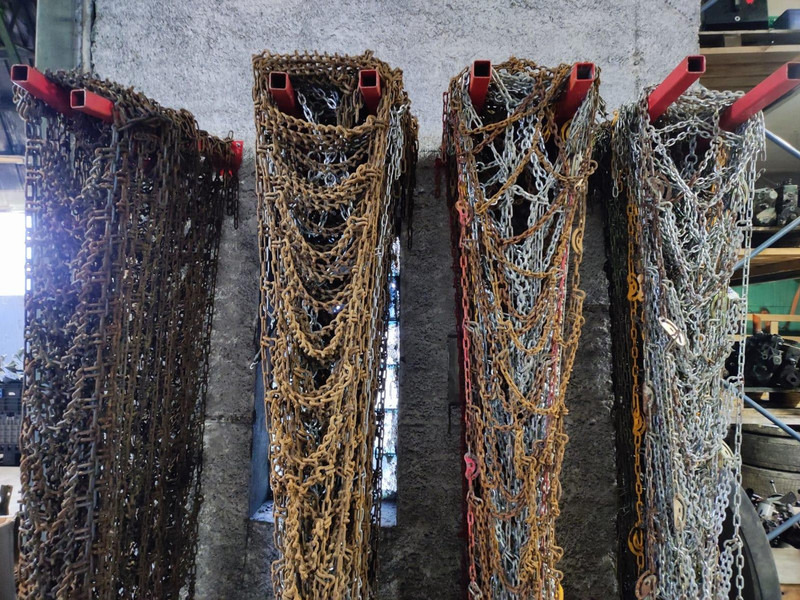 Kasutatud ketid Jääketid/Lumeketid/ Tire chains - Guma za Kamion: slika 1 Kasutatud ketid Jääketid/Lumeketid/ Tire chains - Guma za Kamion: slika 1
