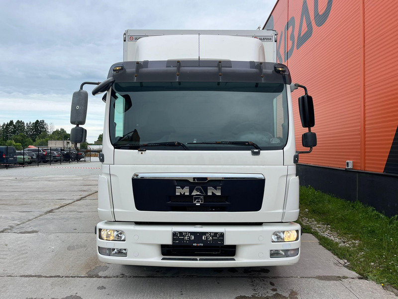 MAN TGL 12.220 4x2 BOX L=5945 mm - Kamion sa zatvorenim sandukom: slika 2 MAN TGL 12.220 4x2 BOX L=5945 mm - Kamion sa zatvorenim sandukom: slika 2