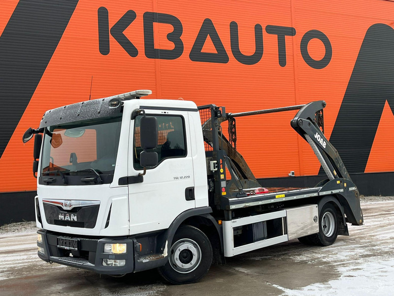 MAN TGL 12.220 4x2 JOAB VL8 ton / L=3750 mm - Kamion za utovaranje kontejnera: slika 1 MAN TGL 12.220 4x2 JOAB VL8 ton / L=3750 mm - Kamion za utovaranje kontejnera: slika 1