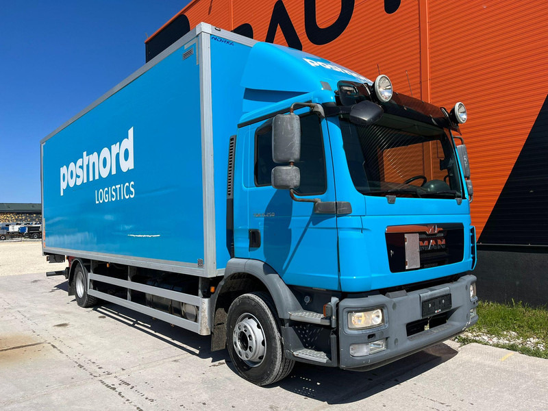 MAN TGM 15.250 4x2 BOX L=7531 mm - Kamion sa zatvorenim sandukom: slika 3 MAN TGM 15.250 4x2 BOX L=7531 mm - Kamion sa zatvorenim sandukom: slika 3