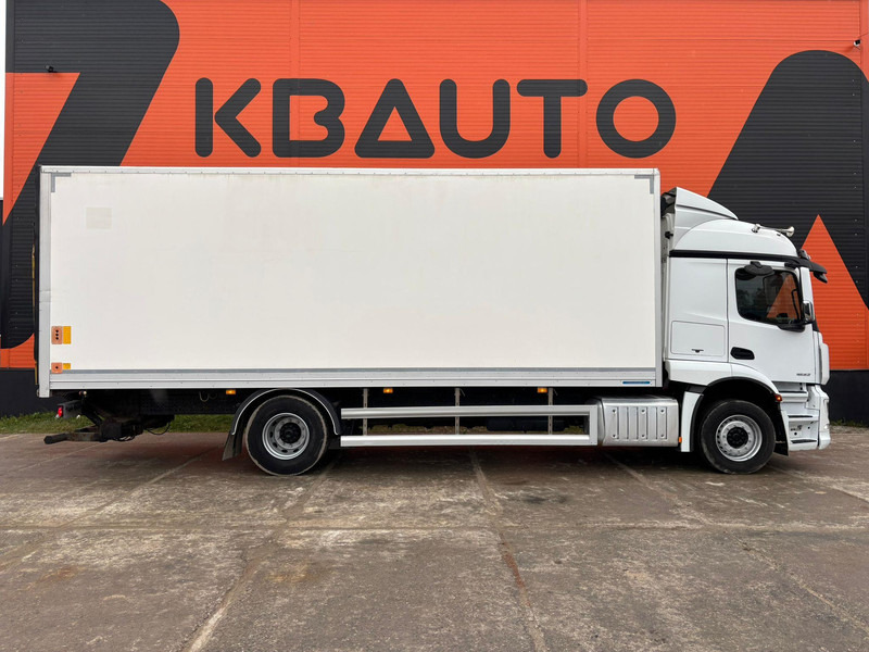 Mercedes-Benz Actros 1832 4x2 BOX L=7782 mm - Kamion sa zatvorenim sandukom: slika 4 Mercedes-Benz Actros 1832 4x2 BOX L=7782 mm - Kamion sa zatvorenim sandukom: slika 4