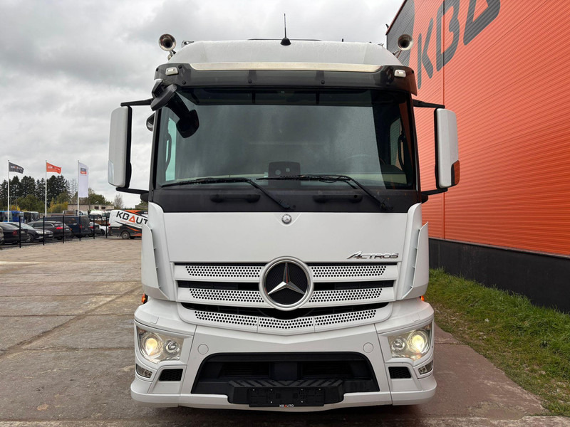 Mercedes-Benz Actros 1832 4x2 BOX L=7782 mm - Kamion sa zatvorenim sandukom: slika 2 Mercedes-Benz Actros 1832 4x2 BOX L=7782 mm - Kamion sa zatvorenim sandukom: slika 2