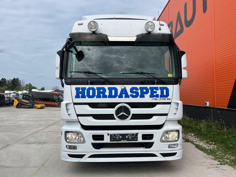 Mercedes-Benz Actros 1832 4x2 SUPRA 850 Mt / BOX L=8226 mm - Hladnjača: slika 3 Mercedes-Benz Actros 1832 4x2 SUPRA 850 Mt / BOX L=8226 mm - Hladnjača: slika 3