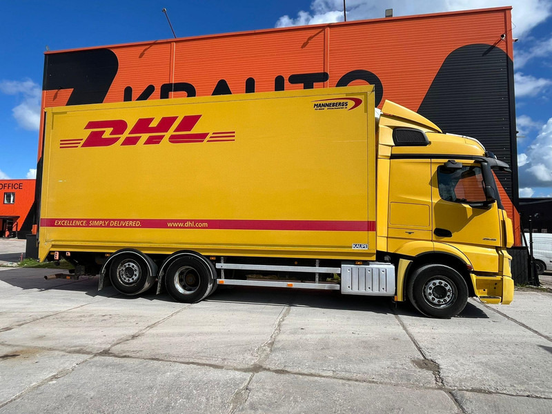 Mercedes-Benz Actros 2545 6x2*4 BOX L=7400mm - Kamion sa zatvorenim sandukom: slika 4 Mercedes-Benz Actros 2545 6x2*4 BOX L=7400mm - Kamion sa zatvorenim sandukom: slika 4