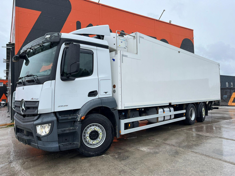 Mercedes-Benz Antos 2535 6x2*4 SUPRA 850 / BOX L=9461 mm - Hladnjača: slika 2 Mercedes-Benz Antos 2535 6x2*4 SUPRA 850 / BOX L=9461 mm - Hladnjača: slika 2