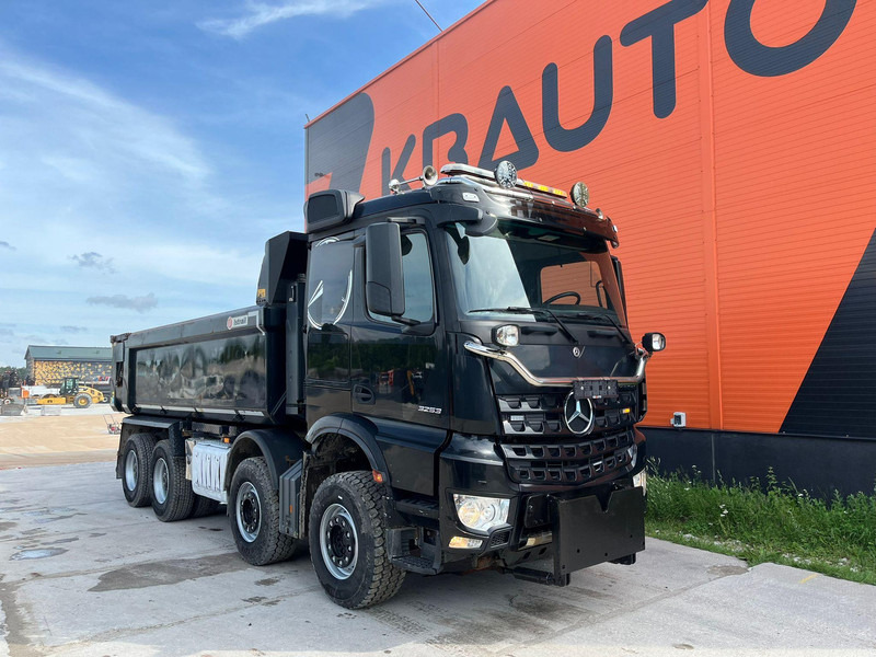 Mercedes-Benz Arocs 3253 8x4 2019 - Istovarivač: slika 4 Mercedes-Benz Arocs 3253 8x4 2019 - Istovarivač: slika 4