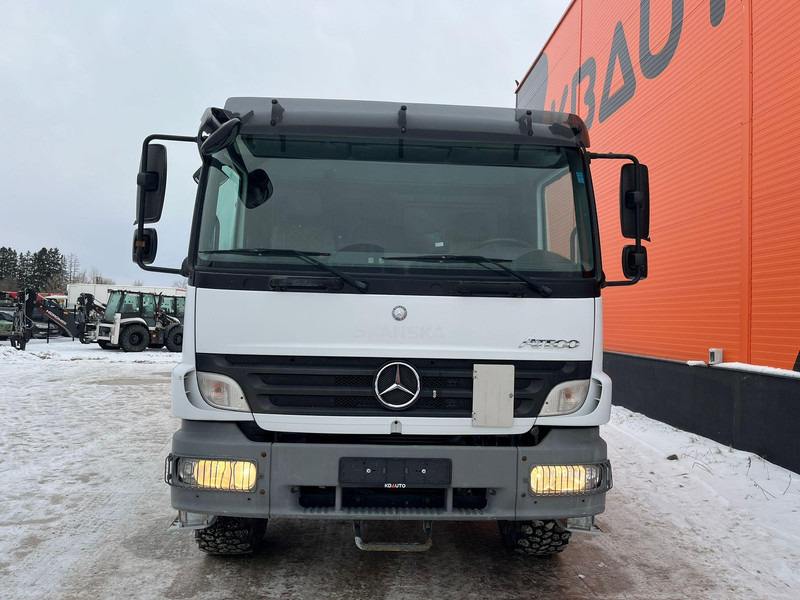 Mercedes-Benz Atego 1018 4x4 Hiab 077 - B3 HiDUO - Kamion sa tovarnim sandukom, Kamion sa dizalicom: slika 3 Mercedes-Benz Atego 1018 4x4 Hiab 077 - B3 HiDUO - Kamion sa tovarnim sandukom, Kamion sa dizalicom: slika 3
