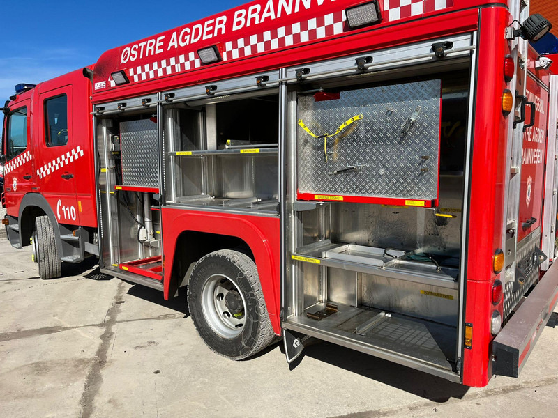 Vatrogasni kamion Mercedes-Benz Atego 1329 4x2: slika 12