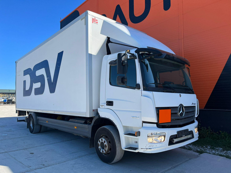Mercedes-Benz Atego 1524 4x2 BOX L=7547mm - Kamion sa zatvorenim sandukom: slika 4 Mercedes-Benz Atego 1524 4x2 BOX L=7547mm - Kamion sa zatvorenim sandukom: slika 4