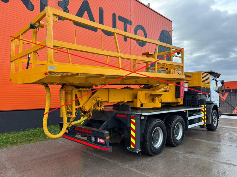 Mercedes-Benz Atego 2628 6x4 FOR SALE AS CHASSIS / LOW MILEAGE ! - Kamion sa golom šasijom i zatvorenom kabinom: slika 5 Mercedes-Benz Atego 2628 6x4 FOR SALE AS CHASSIS / LOW MILEAGE ! - Kamion sa golom šasijom i zatvorenom kabinom: slika 5