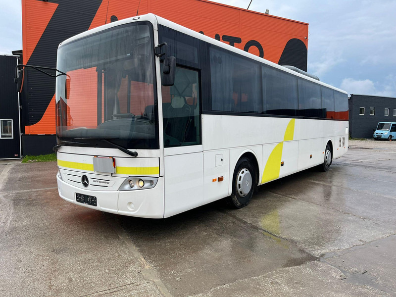 Mercedes-Benz INTOURO 4x2 49 SEATS / AC / AUXILIARY HEATER - Prigradski autobus: slika 3 Mercedes-Benz INTOURO 4x2 49 SEATS / AC / AUXILIARY HEATER - Prigradski autobus: slika 3