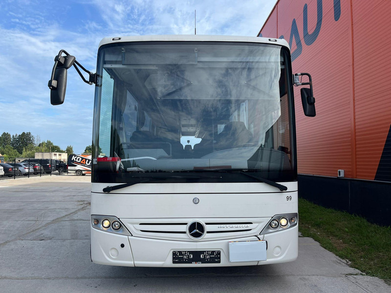 Mercedes-Benz INTOURO 4x2 49 SEATS / AC / AUXILIARY HEATER - Prigradski autobus: slika 2 Mercedes-Benz INTOURO 4x2 49 SEATS / AC / AUXILIARY HEATER - Prigradski autobus: slika 2