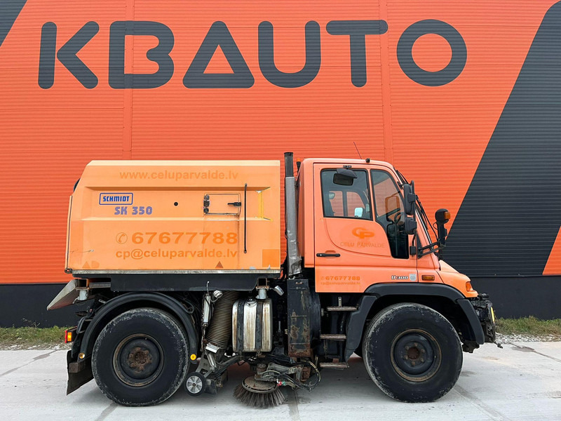 Mercedes-Benz UNIMOG U 300 4x4 TRILETY SK / 6918 hours - Autočistilica: slika 5 Mercedes-Benz UNIMOG U 300 4x4 TRILETY SK / 6918 hours - Autočistilica: slika 5