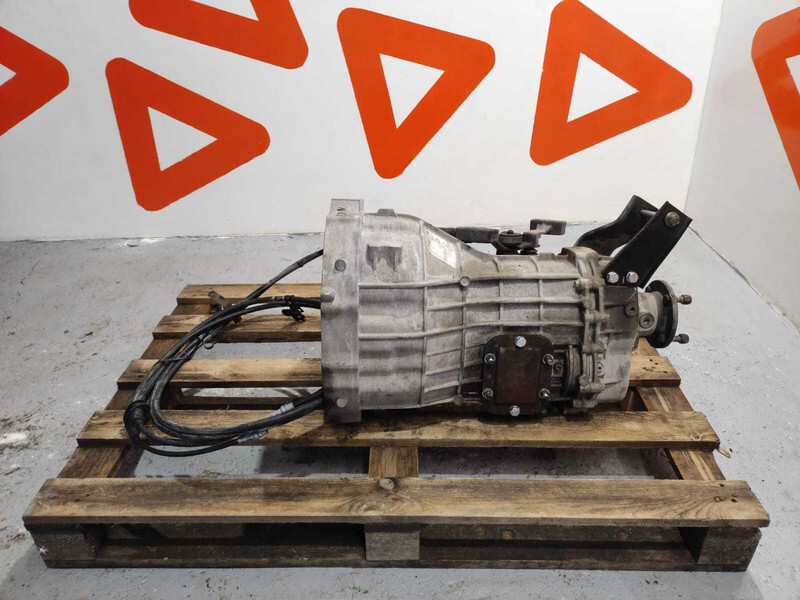 Nissan NT 400 Cabstar Gearbox 32010-LC62A / LOW MILEAGE - Menjač za Kamion: slika 3 Nissan NT 400 Cabstar Gearbox 32010-LC62A / LOW MILEAGE - Menjač za Kamion: slika 3