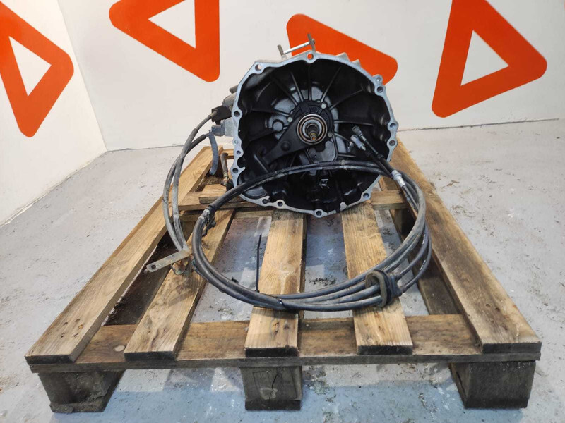 Nissan NT 400 Cabstar Gearbox 32010-LC62A / LOW MILEAGE - Menjač za Kamion: slika 4 Nissan NT 400 Cabstar Gearbox 32010-LC62A / LOW MILEAGE - Menjač za Kamion: slika 4