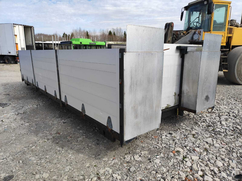 Cargo PLATFORM / PLATVORM 6700MM / FROM VOLVO FM TRUCK - Rezervni deo za Kamion: slika 1 Cargo PLATFORM / PLATVORM 6700MM / FROM VOLVO FM TRUCK - Rezervni deo za Kamion: slika 1