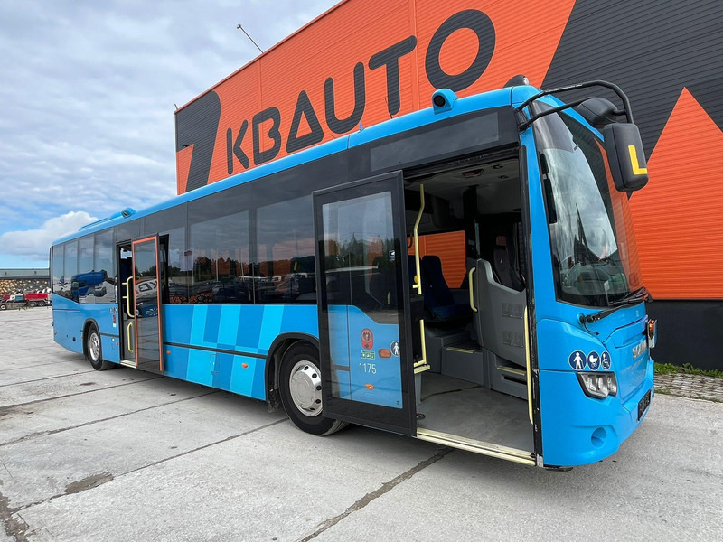 Scania K 320 Citywide 4x2 44 SEATS / AC / AUXILIARY HEATING - Gradski autobus: slika 1 Scania K 320 Citywide 4x2 44 SEATS / AC / AUXILIARY HEATING - Gradski autobus: slika 1